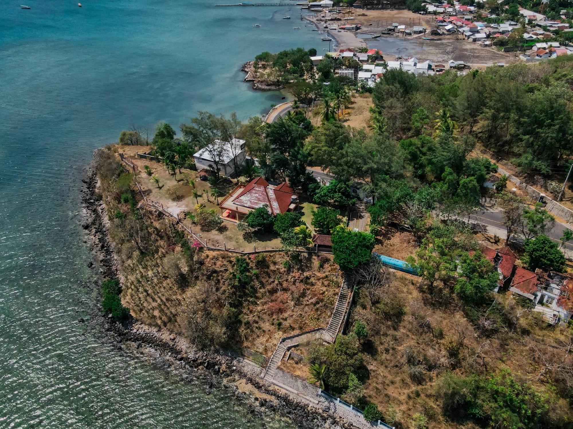 Gili View By Maza Vila Teluknarat Exterior foto